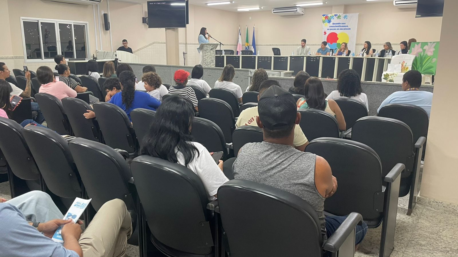 Imagem da Galeria: Abril Azul 2026