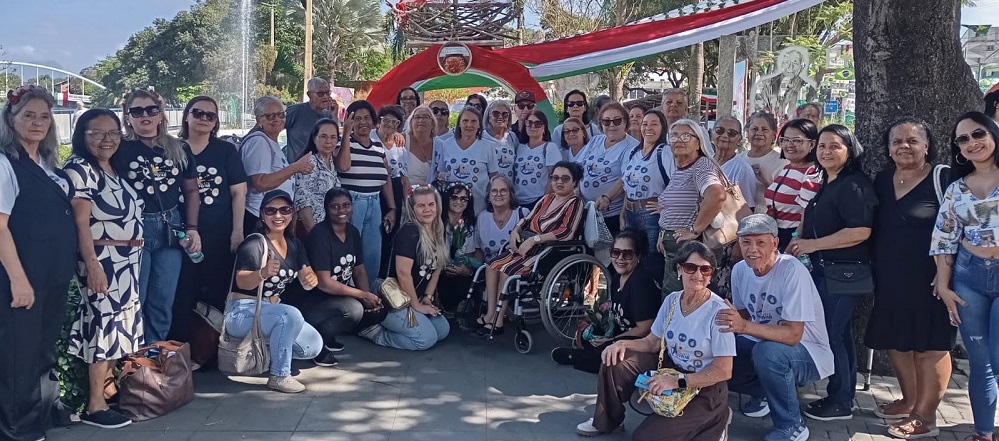 Imagem da Galeria: Fotos da Excursão dos Idosos do Projeto Avivar a Festa da Cappitella em Nova Venécia