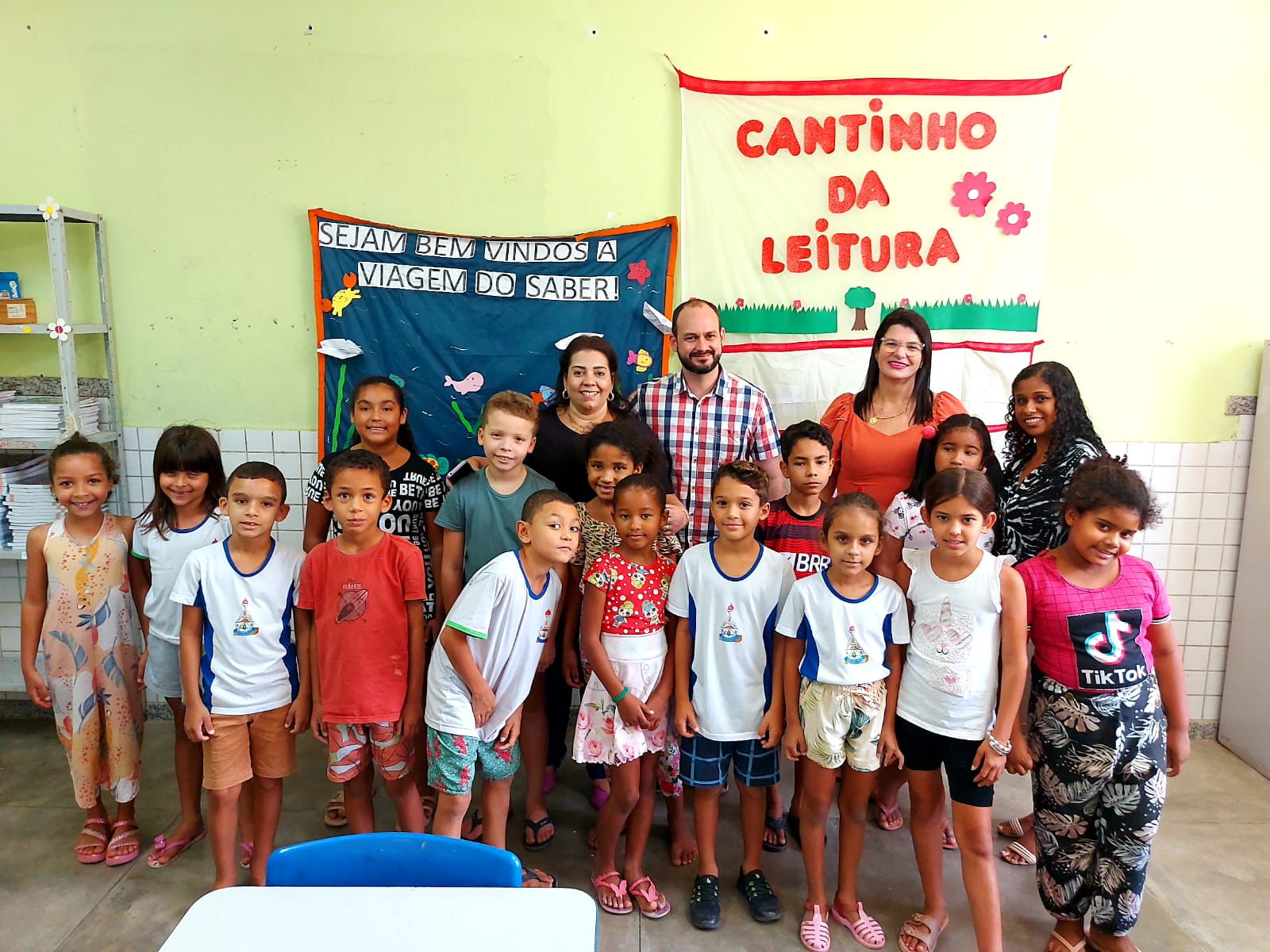 Imagem da notícia: Escola Municipal Elizabeth Trzoseki  da Silva recebe jornalistas em evento  da Semana do Protagonismo
