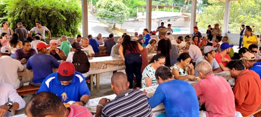 Imagem da notícia: Prefeitura registra mais de 676 mil refeições pelos programas de segurança alimentar desde 2021