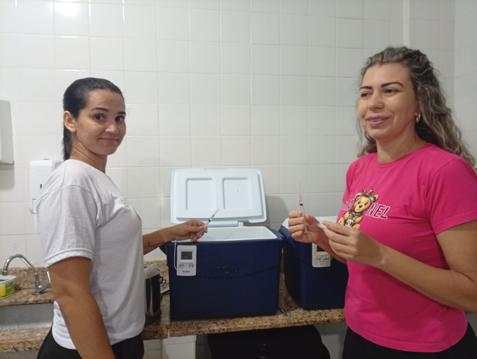 Imagem da notícia: Vacinação contra pneumonia é disponibilizada para idosos acima de 85 anos em Barra de São Francisco