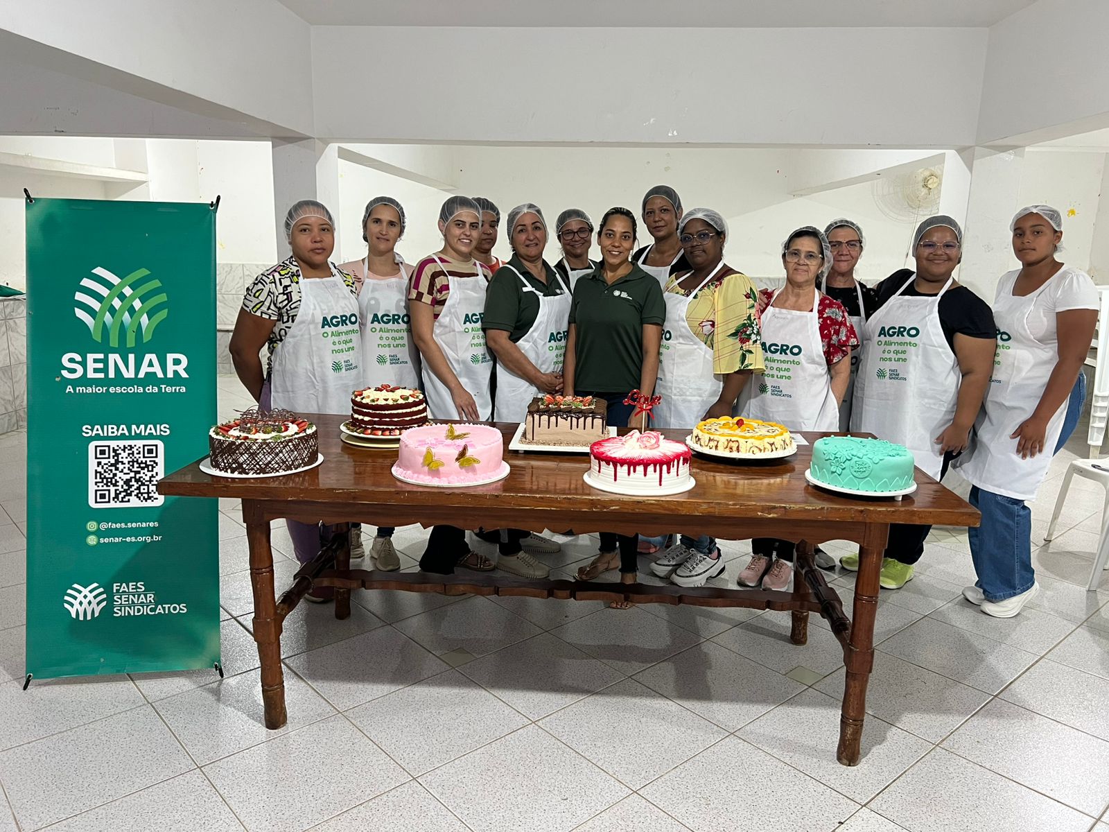 Imagem da notícia: Prefeitura conclui curso de produção de bolos confeitados e amplia oportunidades de empreendedorismo em Barra de São Francisco