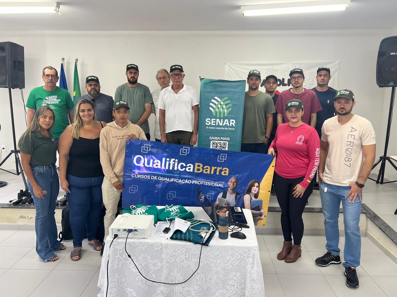 Imagem da notícia: Curso gratuito de operação e mapeamento com drones é concluído com sucesso em Barra de São Francisco
