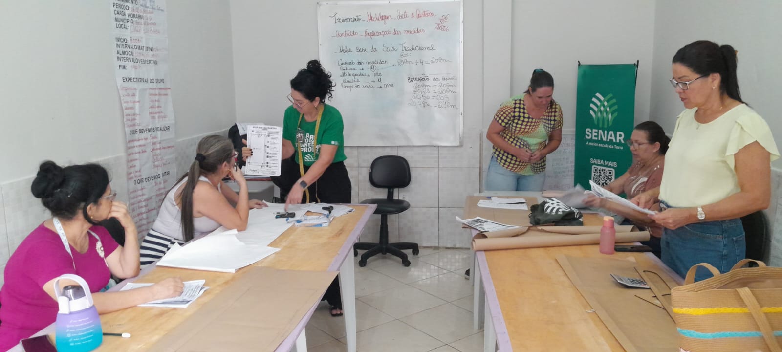 Imagem da notícia: Capacitações gratuitas de Corte e Costura e Produção de Alimentos para Dietas Especiais ampliam oportunidades de trabalho e geração de renda