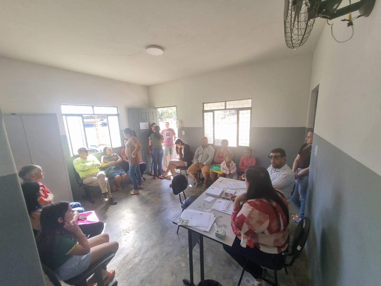 Imagem da notícia: Prefeitura leva serviço itinerante de emissão de RG a moradores de São João de Itaperuna