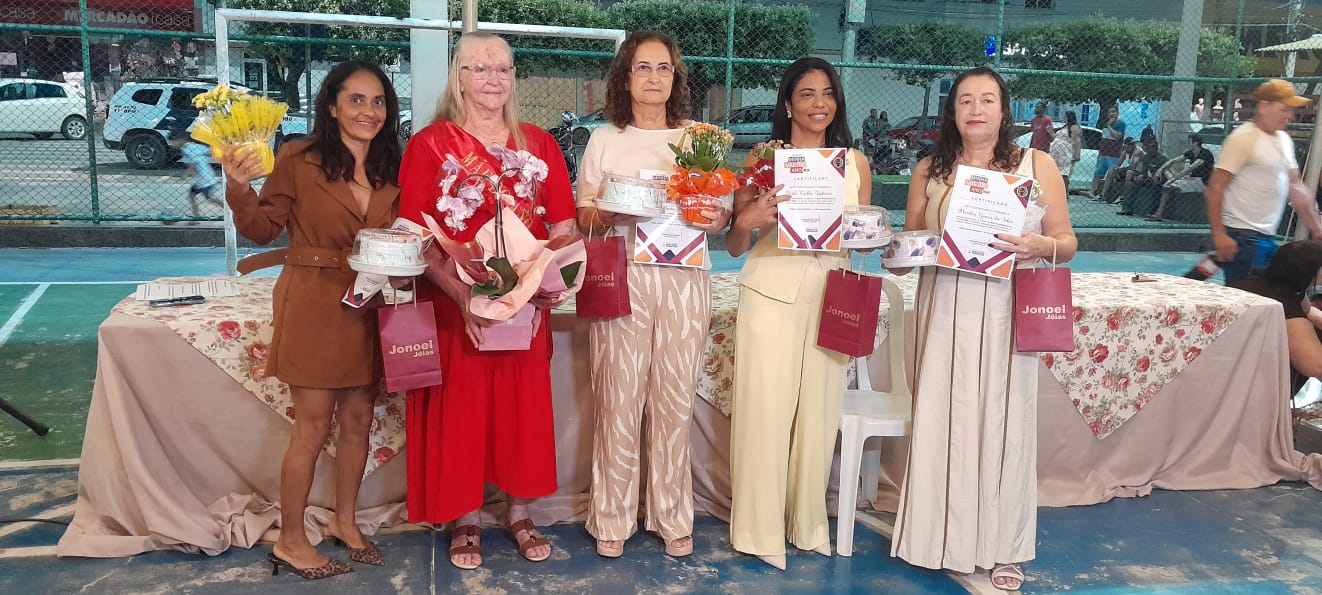 Imagem da notícia: Escolha da Mãe do Ano 2026 reúne famílias e emociona público em Barra de São Francisco