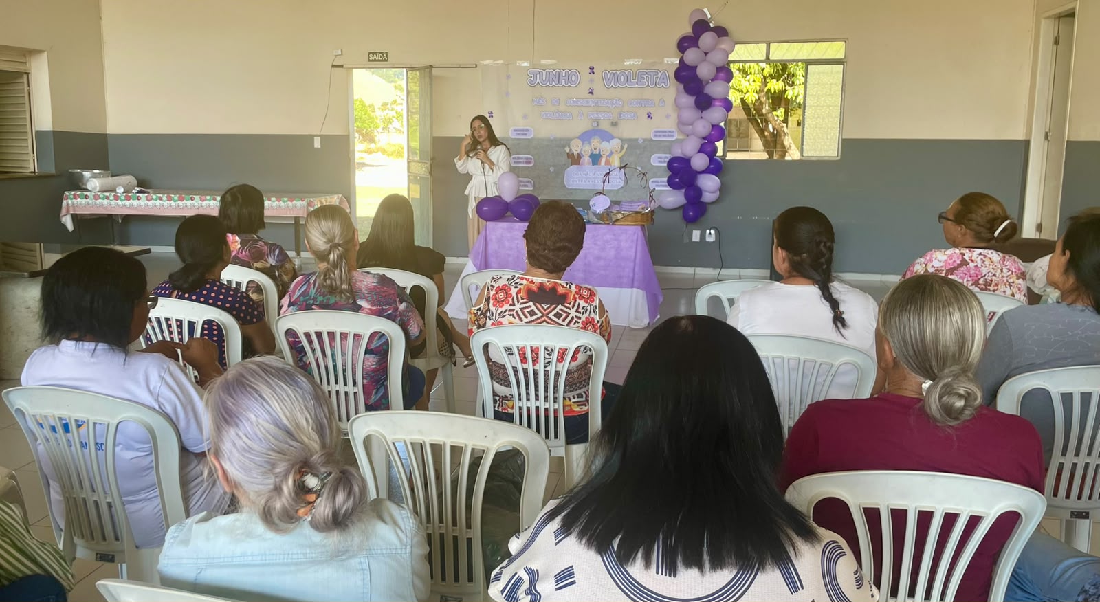 Imagem da notícia: Junho Violeta: palestra reforça conscientização sobre a proteção da pessoa idosa em Barra de São Francisco