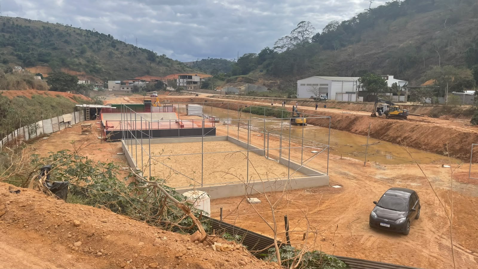 Imagem da notícia: Parque Urbano Lago Jesus Cristo avança com implantação de áreas esportivas e infraestrutura