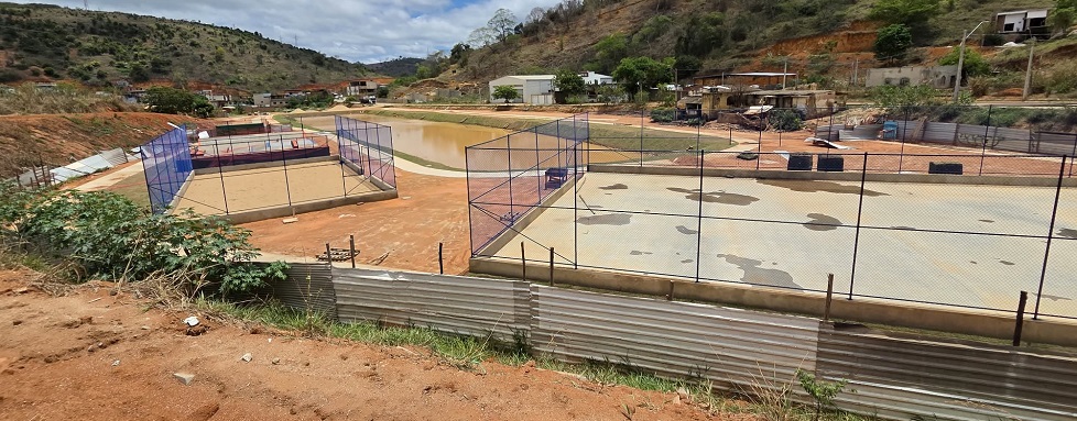 Imagem da notícia: Obras do Lago Jesus Cristo avançam com plantio de grama no bairro Vila Vicente