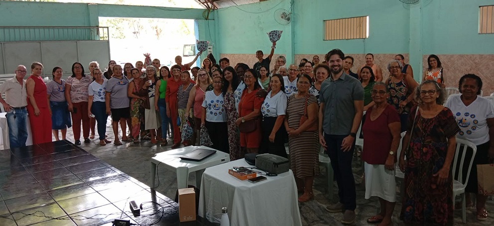 Imagem da notícia: Projeto Avivar promove palestra sobre alimentação para pessoas com diabetes e incentiva hábitos saudáveis