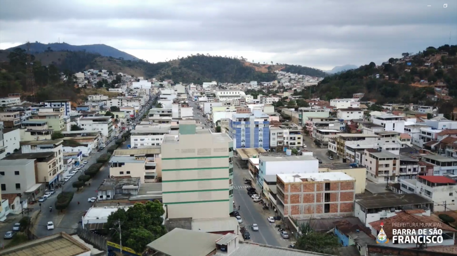 Imagem da notícia: Prefeitura paga abono a 562 servidores municipais nesta quarta-feira (11)