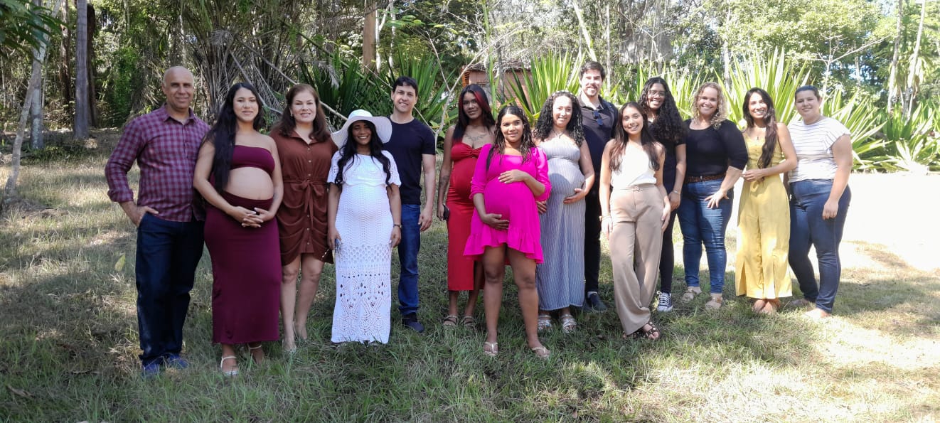 Imagem da notícia: Projeto Retratos de Amor realiza primeiro ensaio fotográfico com gestantes acompanhadas pelo CRAS em Barra de São Francisco