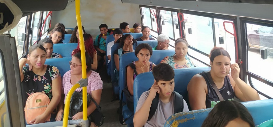 Imagem da notícia: Transporte gratuito beneficia cerca de 1.000 moradores por dia